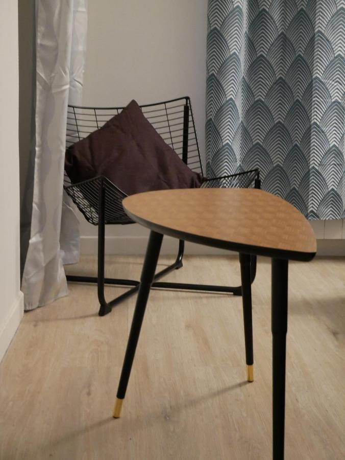 Modern 1 Bedroom Apartment Near The Metro. Ivry-sur-Seine Exterior foto
