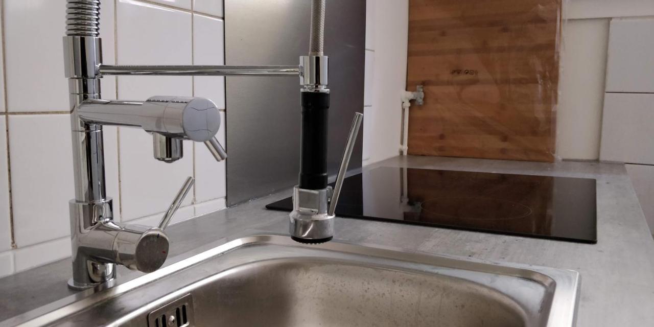 Modern 1 Bedroom Apartment Near The Metro. Ivry-sur-Seine Exterior foto